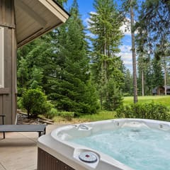 3BR | Fairway View, Hot Tub, Firepit, Xbox, BBQ