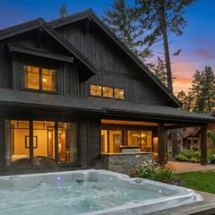 Soak, Sizzle, Unwind 5BR, HotTub, GameRm, BBQ