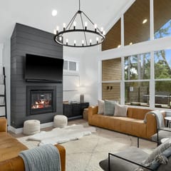 4BR Forest View, Game Room, Hot Tub, Firepit, BBQ