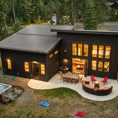4BR, Hot Tub, Firepit, Fireplace, Pet Friendly