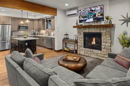 Big Hill Retreat - Image 2