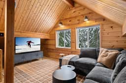 Snoq Alpine Retreat - Image 5