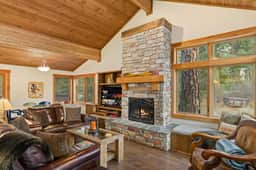 Talcott Timber Lodge - Image 5