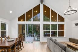 Cabin on Yakima River, Fish, Float, Golf, AC, BBQ - Image 2