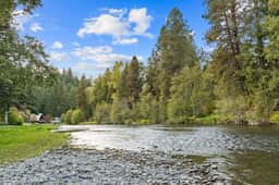 Cabin on Yakima River, Fish, Float, Golf, AC, BBQ - Image 3