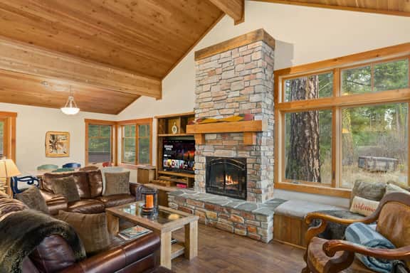 Talcott Timber Lodge - Image 5