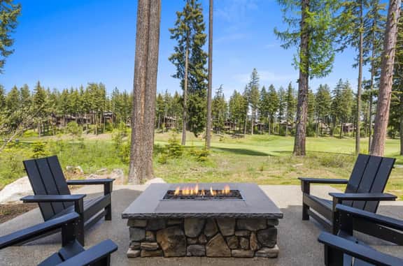 Lucky Elk Lodge - Image 5