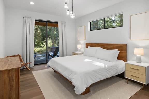 Old Grove Retreat - Image 4