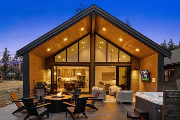 SunR Meadow Retreat - Image 1