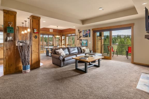Cowboy Corner Condo - Image 1